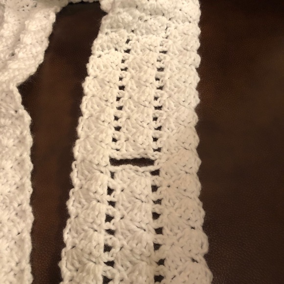 White winter scarf neck warmer handmade adjustable - Picture 5 of 5